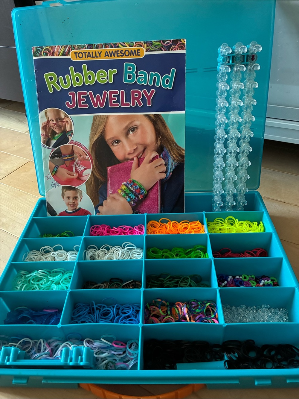 Rubber Band Jewelry Craft kit